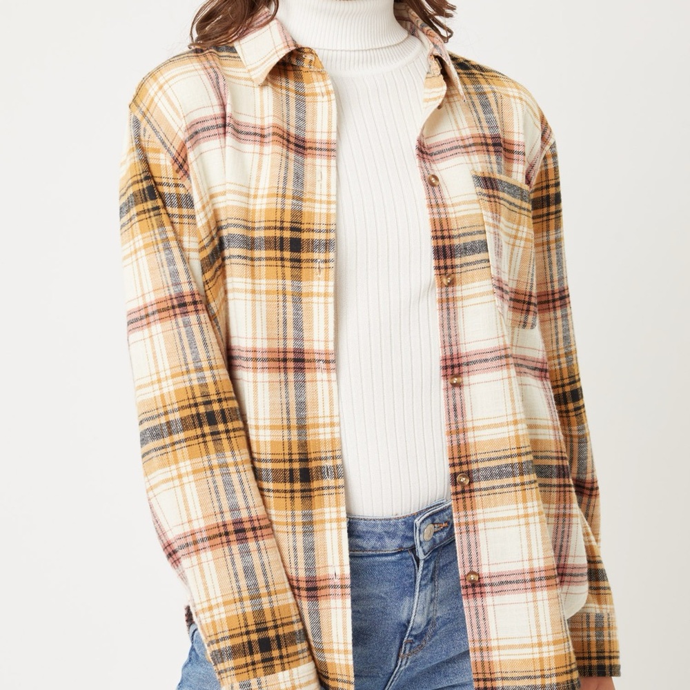 Love Tree Soft Plaid Flannel Oversized Shirt Size S